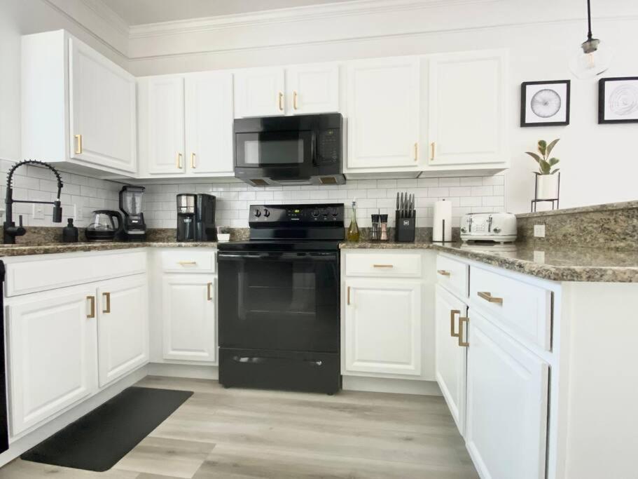 Sanctuary Gainesville Bright 2 Bedroom King Condo Exteriér fotografie